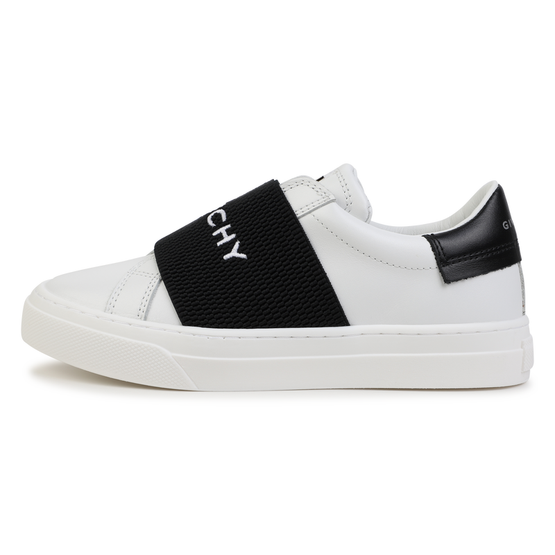 Slip-on leather sneakers